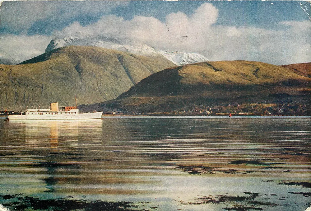 Fort William, Loch Linnhe et Ben Nevis — photographie de Wm. S. Thomson — éditeur non visible - Recto
