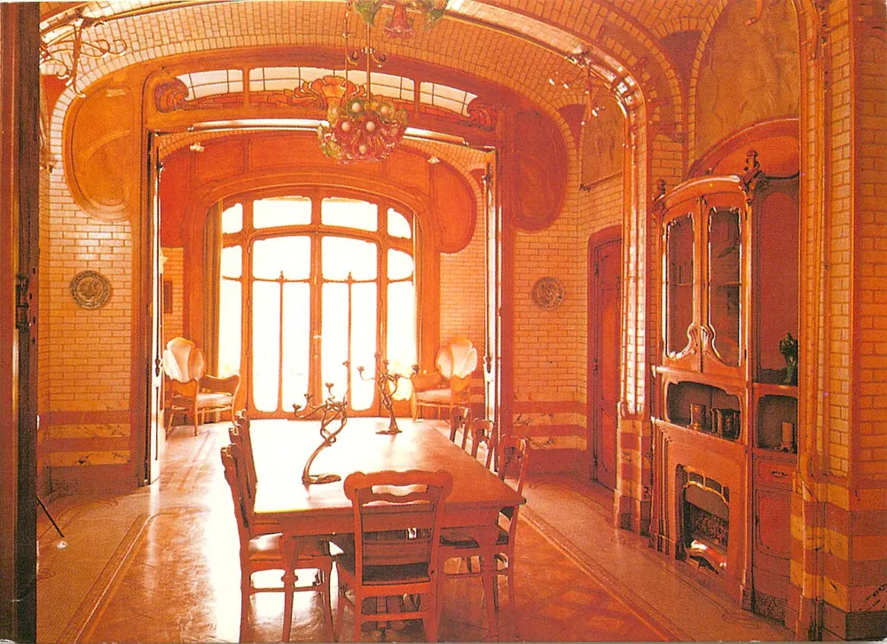 Esszimmer — Victor Horta, Saint-Gilles-les-Bruxelles — Art Nouveau International - Vorderseite