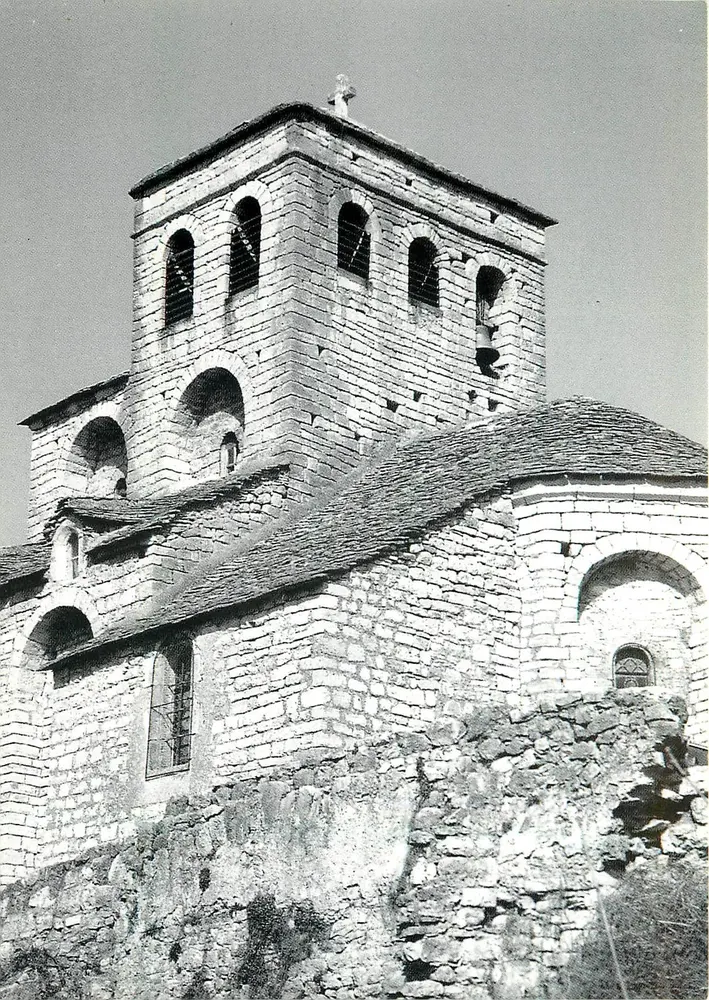 Liaucous : Chiesa con Presbiterio e Campanile — Foto Editore Liaucous - Recto