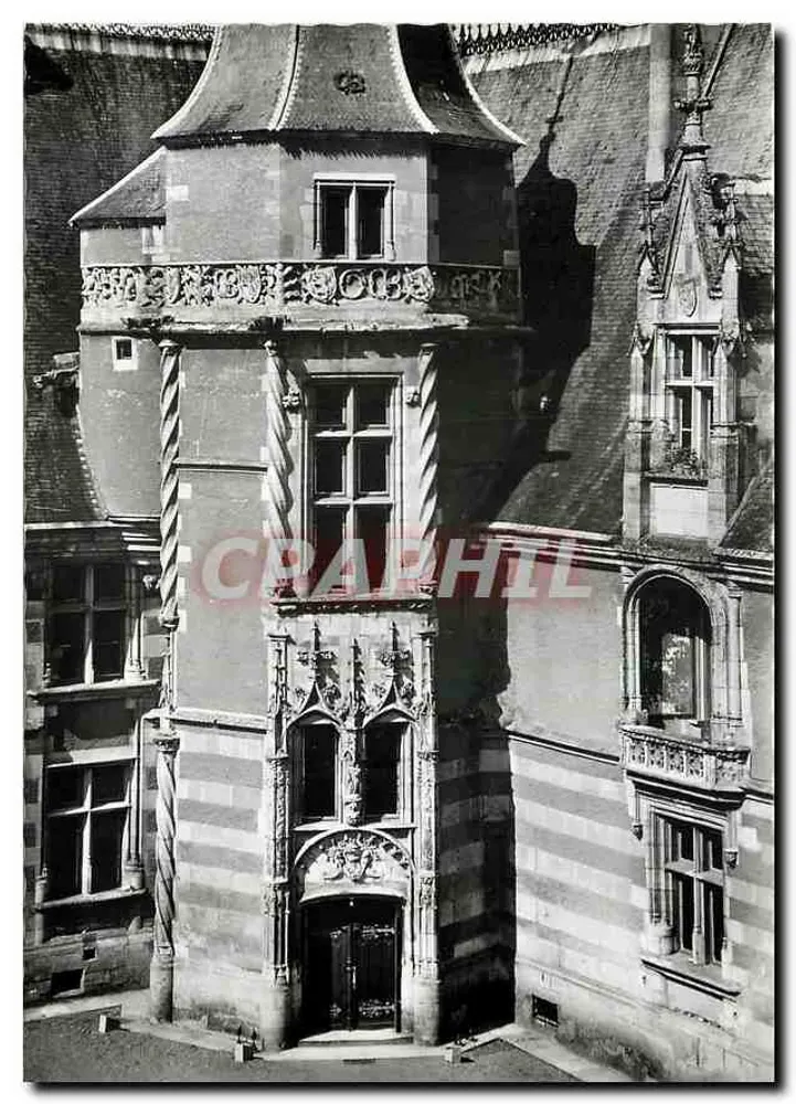 Schloss Ainay-le-Vieil — Innenhof. Renaissance-Turm — Éditions du LYS - Vorderseite