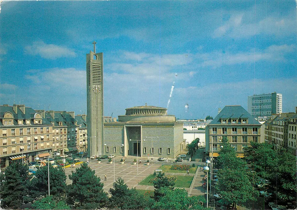 Lorient - Kirche Notre-Dame des Victoires — Verleger Pierre Artaud & Cie, n° QS 56100 - Vorderseite
