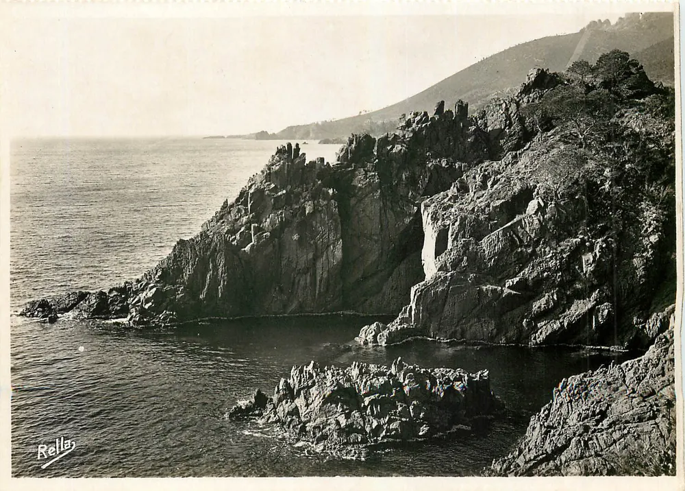 A Corniche d'Or — Rochas do Trayas — Rella, n°28 - Frente