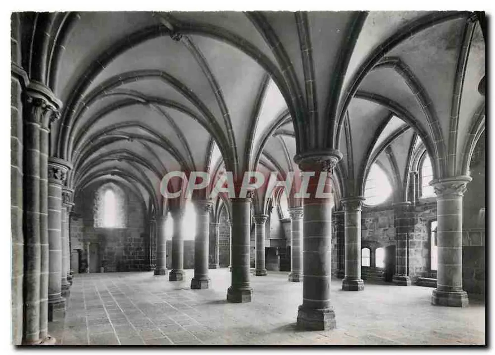 Abadia do Mont-Saint-Michel — Andar intermediário da Merveille, Sala dos Cavaleiros (século XIII) — Service Commercial Monument Historique, Paris - Frente
