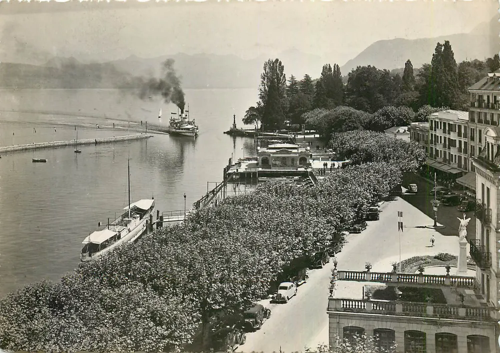 Évian-les-Bains — O Portão — Edições R. Brunaud, Lyon - Frente