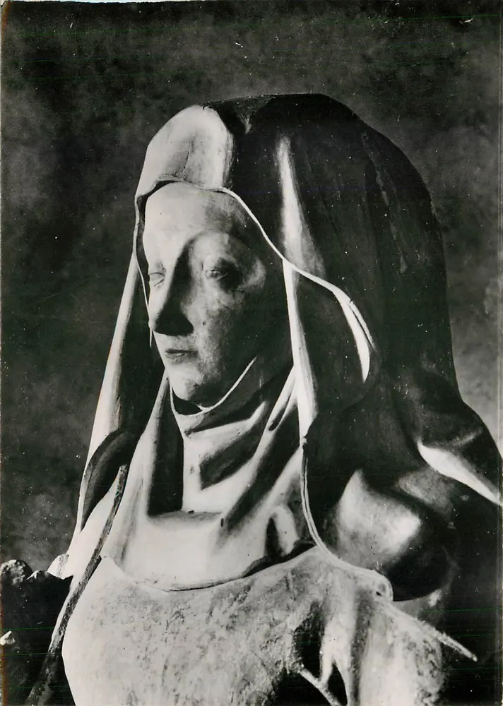 Châteaudun (E-et-L.) — Kapelle des Schlosses, Statue der heiligen Elisabeth von Ungarn (Detail) — Serv. Commercial Monument Historiques, Paris - Vorderseite