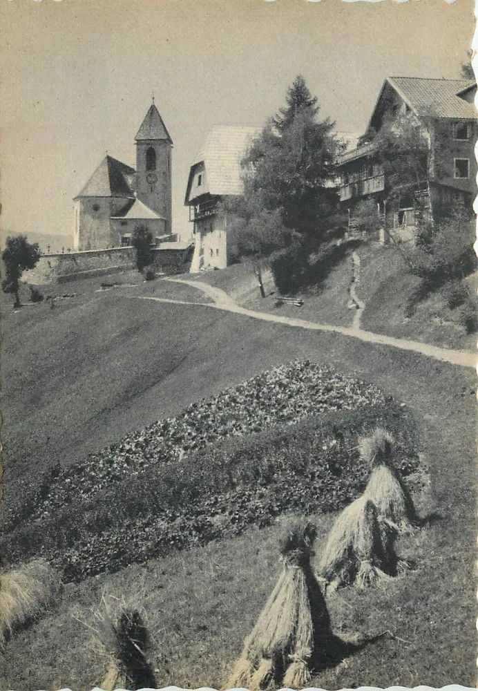 Église et village alpin — vue de montagne — Édition Giulio Marino, n° 06 - Recto