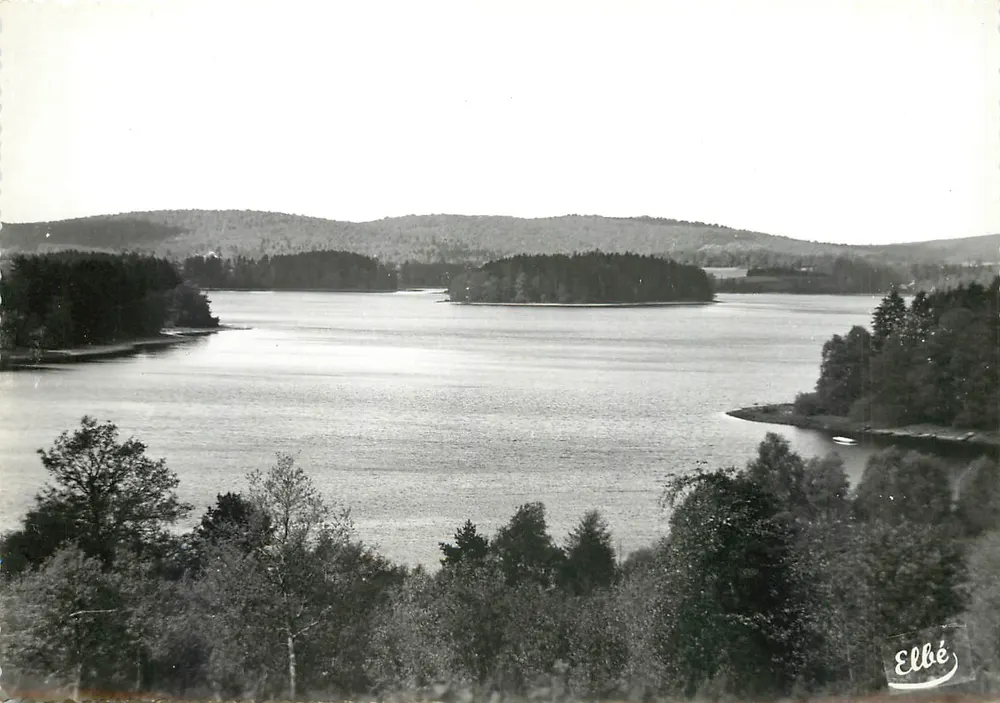 Lago dos Settons — Vista do Lago — Elbé - Frente