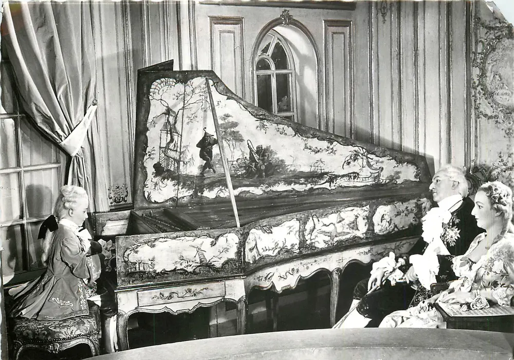 Mozart à la Cour de Louis XV — Musée Grevin - Recto