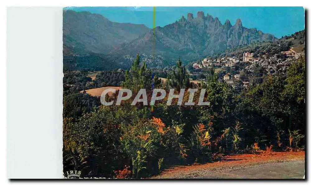 Allgemeiner Blick auf BAVELLA — im Hintergrund die Aiguilles de Bavella — Editions MEXICHROME - Vorderseite