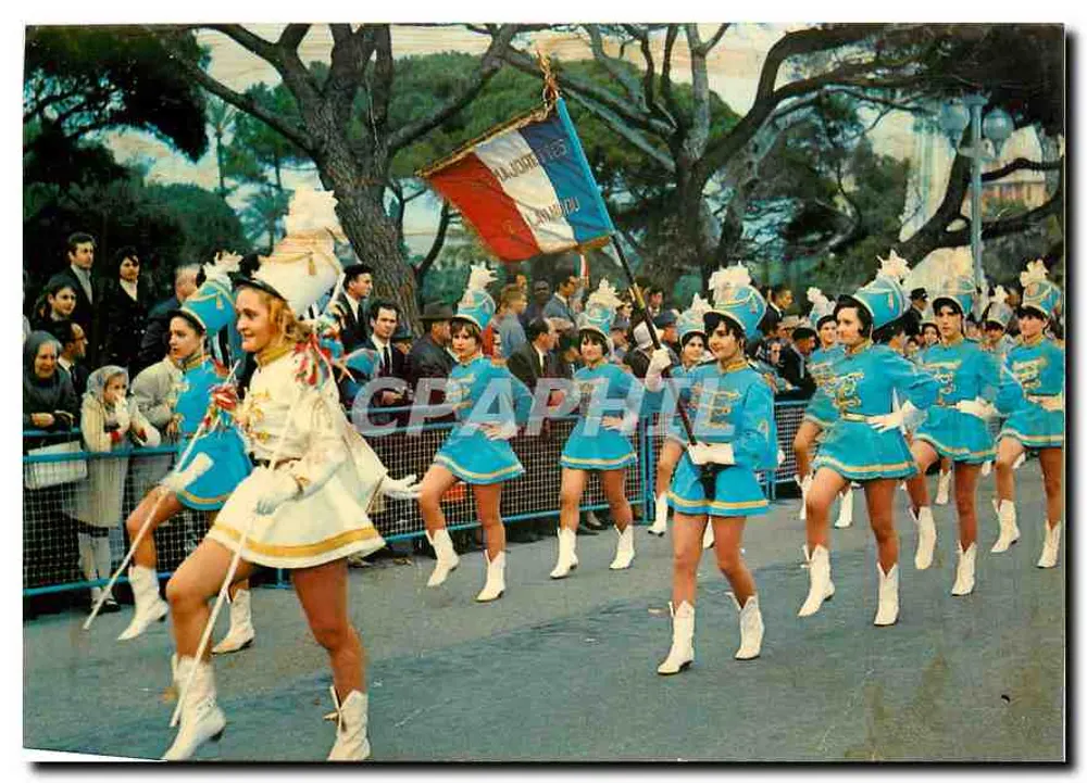 Marcha de mojorettes na Promenade des Anglais — Éditions S.E.P.T. — NICE - Frente