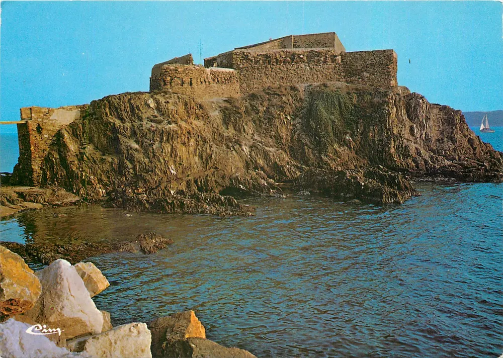 Giens (Var) — A Torre Fundida — Combière Imprimeur Mâcon - Frente