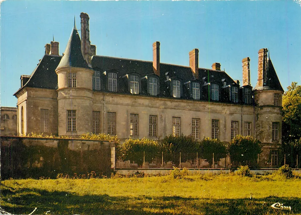Villers-Cotterêts (Aisne) — O Castelo — Imprimeur Combier (71, S.&L.) 'CIM' - Frente