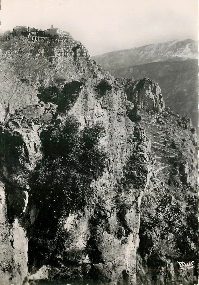O Caminho do Paraíso — Gourdon (A.M.) — As Edições MAR, Nice - Frente