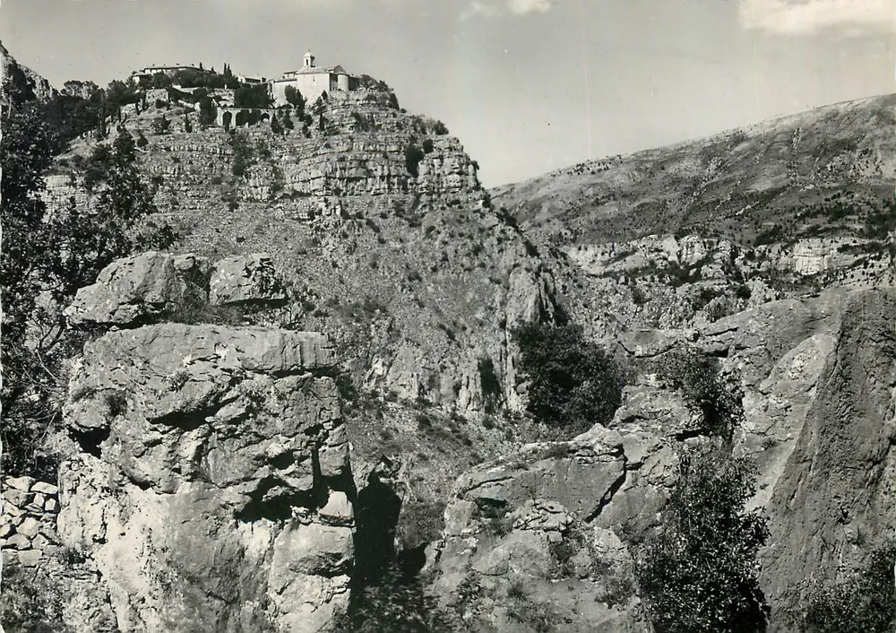 Gorges do Loup — Vista geral — L. Gilletta, fotógrafo, Nice - Frente