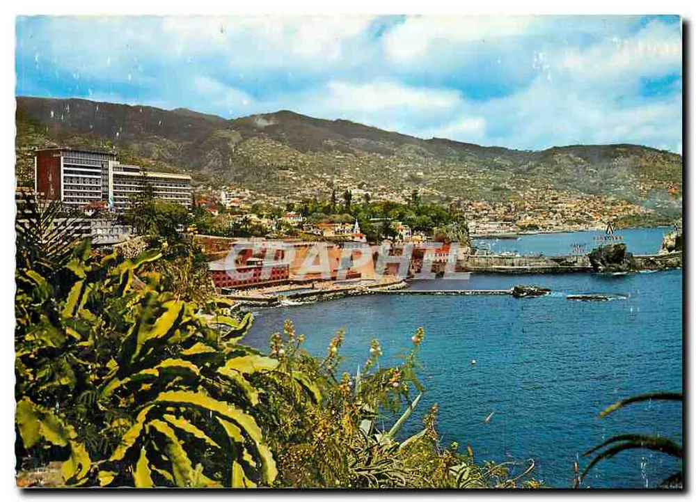 Funchal (Madeira) — View oriental desde o alto — Graphil - Frente