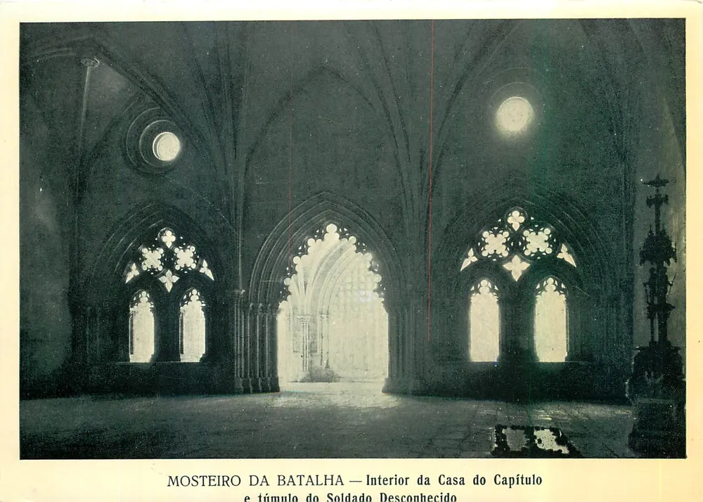 Mosteiro da Batalha — Interior da Casa do Capítulo e túmulo do Soldado Desconhecido - Frente