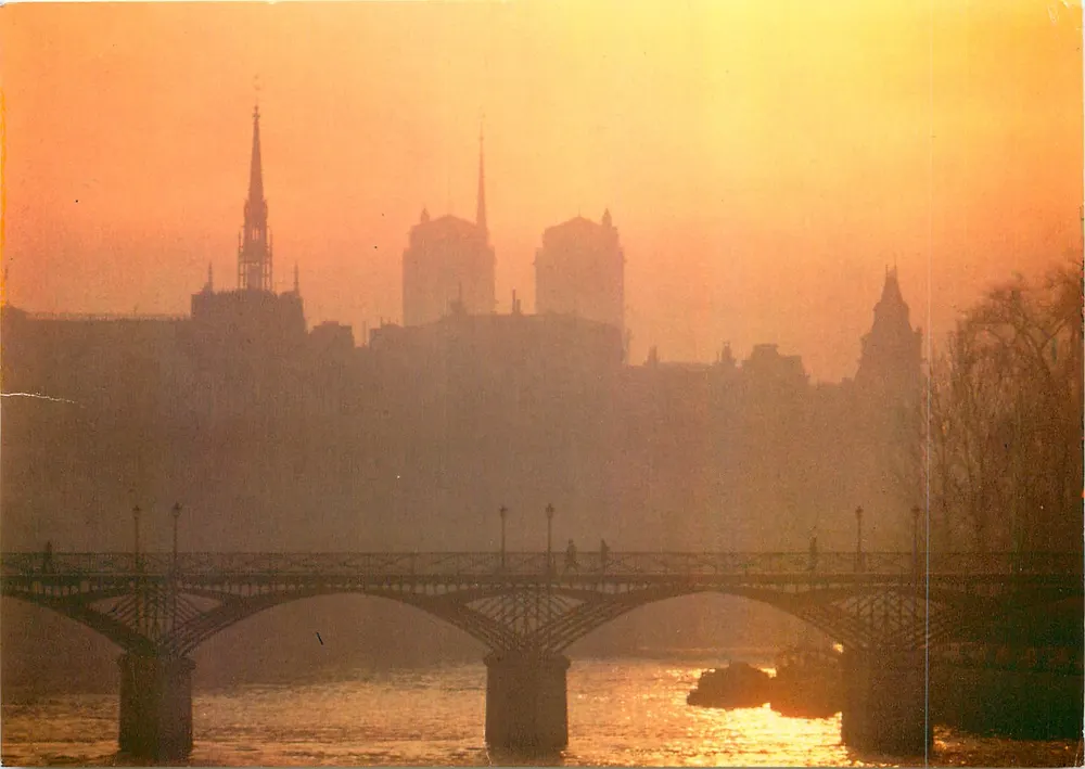 Paris — Manhã de Inverno na Sena, a Santa Capela e a Notre-Dame — Edições CHANTAL, Paris - Frente
