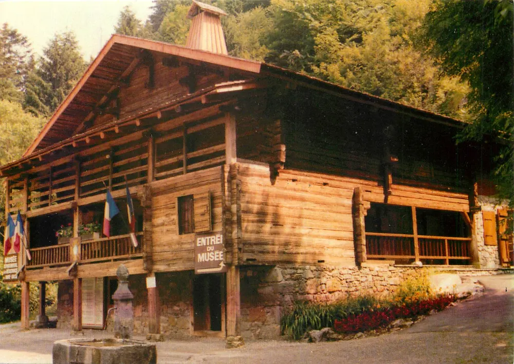Musée de la Résistance — Morette — Association des Rescapés des Glières - Recto