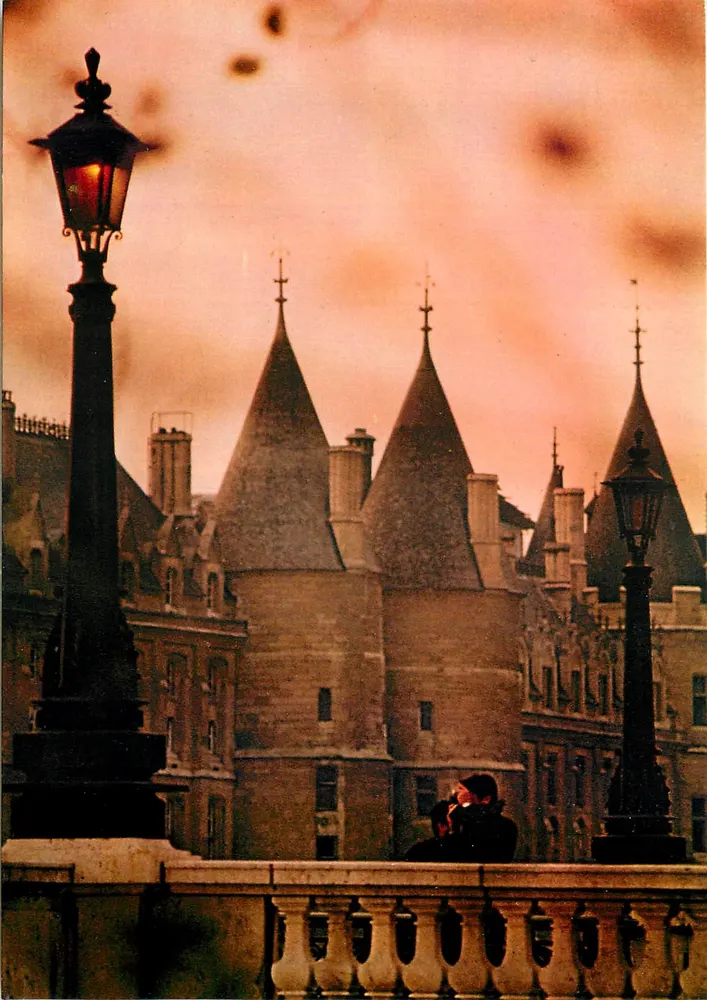 Paris - As Torres da Conciergerie — Éditions CHANTAL, n°663 - Frente