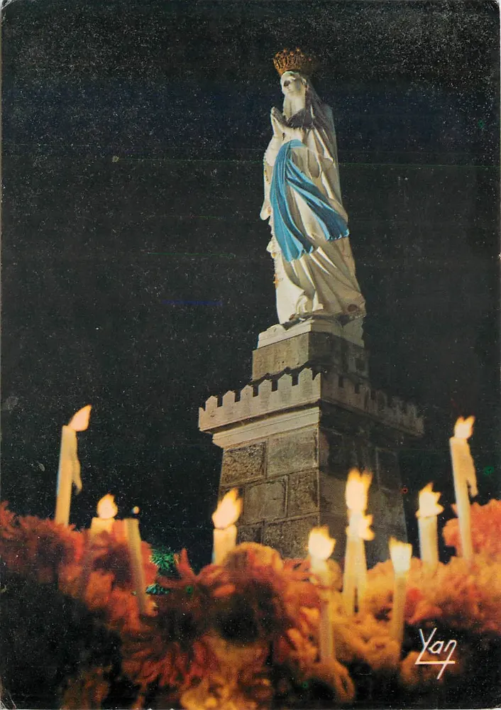 Lourdes — A Virgem Coroada — Edições P. CHAMBON - Frente