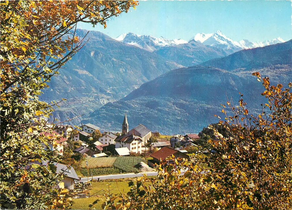 Montana-Village — Panoramablick mit schneebedeckten Bergen — Photoglob-Wehrli SA, Zürich/Vevey, Nr. 4540 - Vorderseite