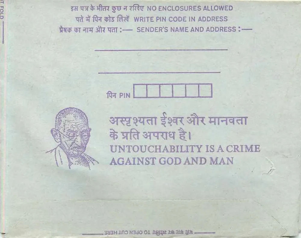 Mahatma Gandhi — A intocabilidade é um crime contra Deus e o homem — India Post - Verso