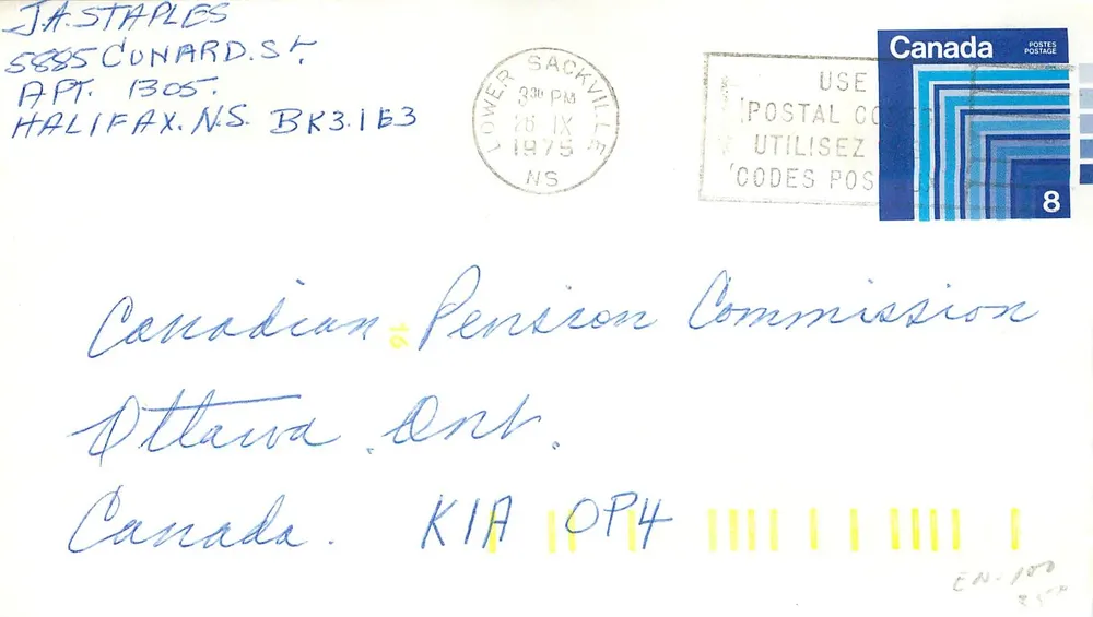 Cartão postal Canadá — selo azul com motivos geométricos — enviada de Lower Sackville (NS) para Ottawa (Ontário) em 1975 - Frente