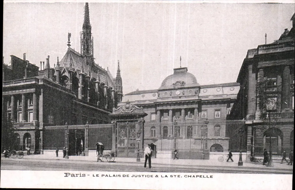 Paris — Le Palais de Justice & la Ste. Chapelle - Recto