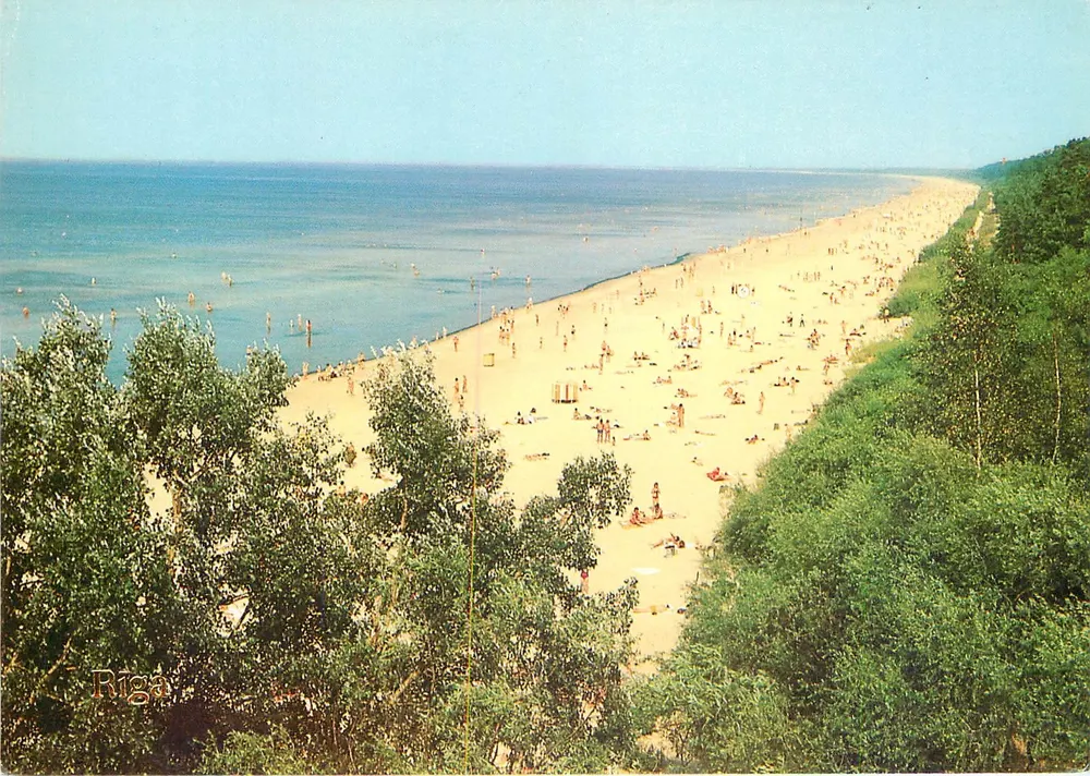 Praia de Riga — vista aérea — Foto V. Polikova, editada por « Krāslava fotogrāf » - Frente
