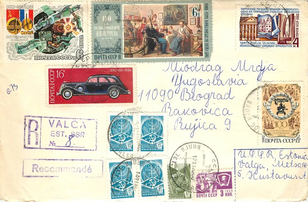 Carta postal da URSS — selos comemorativos e emissão de 1936 — enviada a Belgrado, Iugoslávia - Frente