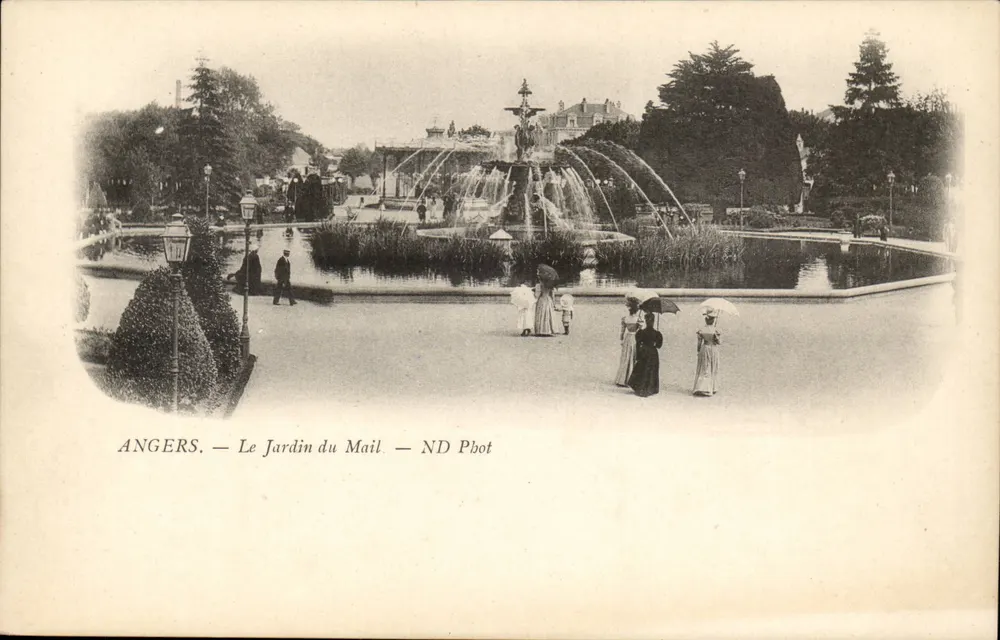 Angers — O Jardim do Mail — ND Pbot - Frente
