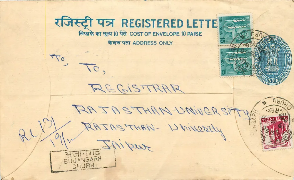 Churu - Universidade do Rajasthan, Jaipur — cartão postal registrado com selos e carimbos indianos - Frente