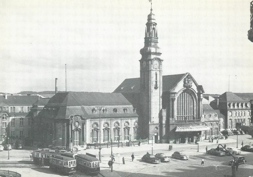 Luxembourg Station — TVL 3 and Trailers 107 + 108 - Front