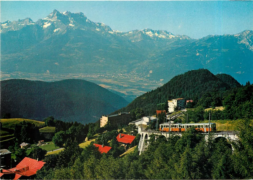 Leysin (1300 m) avec les Dents-du-Midi et la vallée du Rhône — Photo et édition G. Nicca, Leysin, n° 521 - Recto