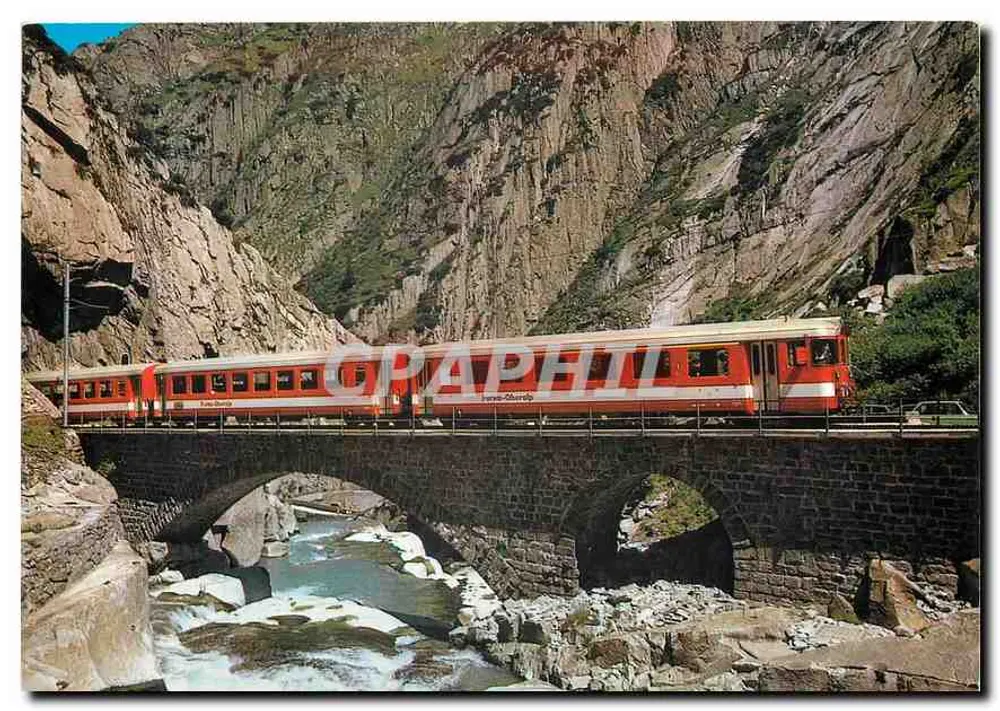 फर्का-ओबराल्प बाहन के ट्रेन — टीफेल्सब्रूके 1405 मीटर ऊपर समुद्र तल से — फोटोडिज़िओनि बोरेल्ली, एयरोलो - आगे