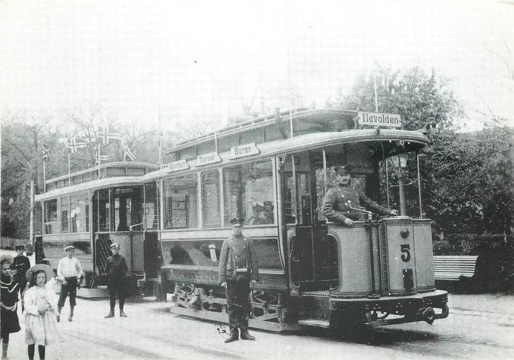 Tramway à Trondheim — Tramway n°5 à Ilevollen — TSHF's Arkiv - Recto