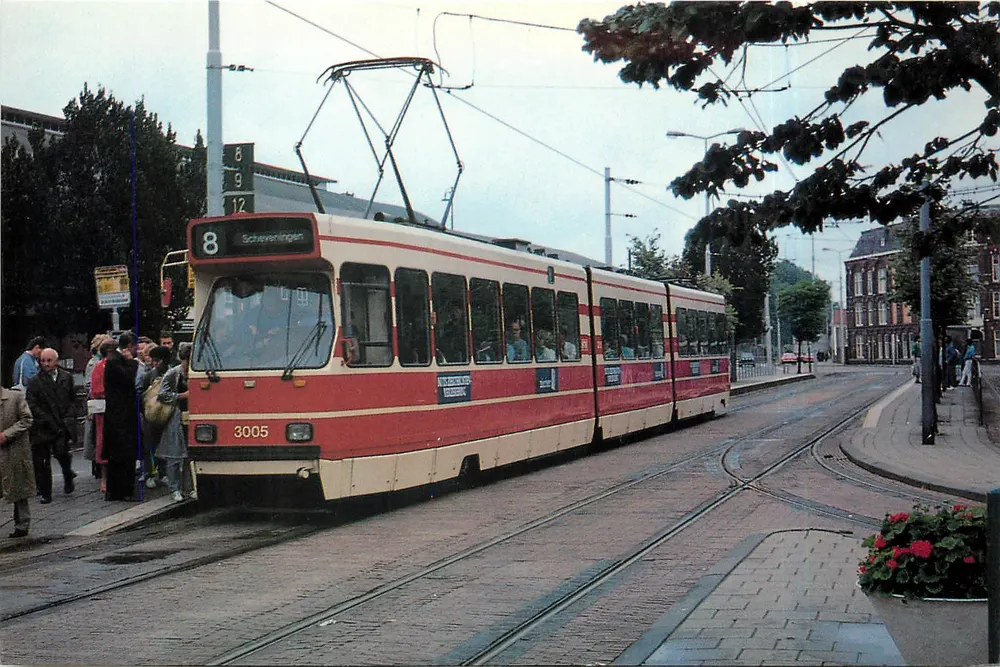 Tram 8 à Scheveningen — The Hague, Hollande — Peacock Postcards - Recto