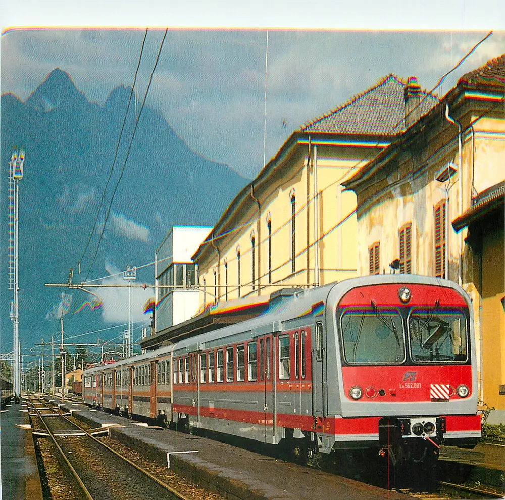 Trein stilgelegd in Colico — uitgever ETR, n° 00108 - Voorkant