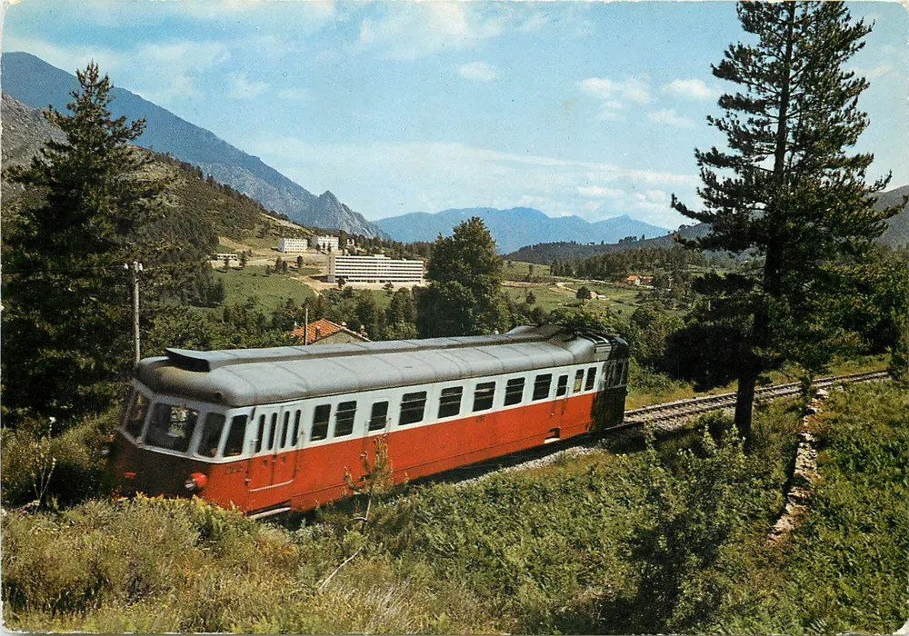 Tattone — Le Sanatorium au loin — Éditions de France - Recto