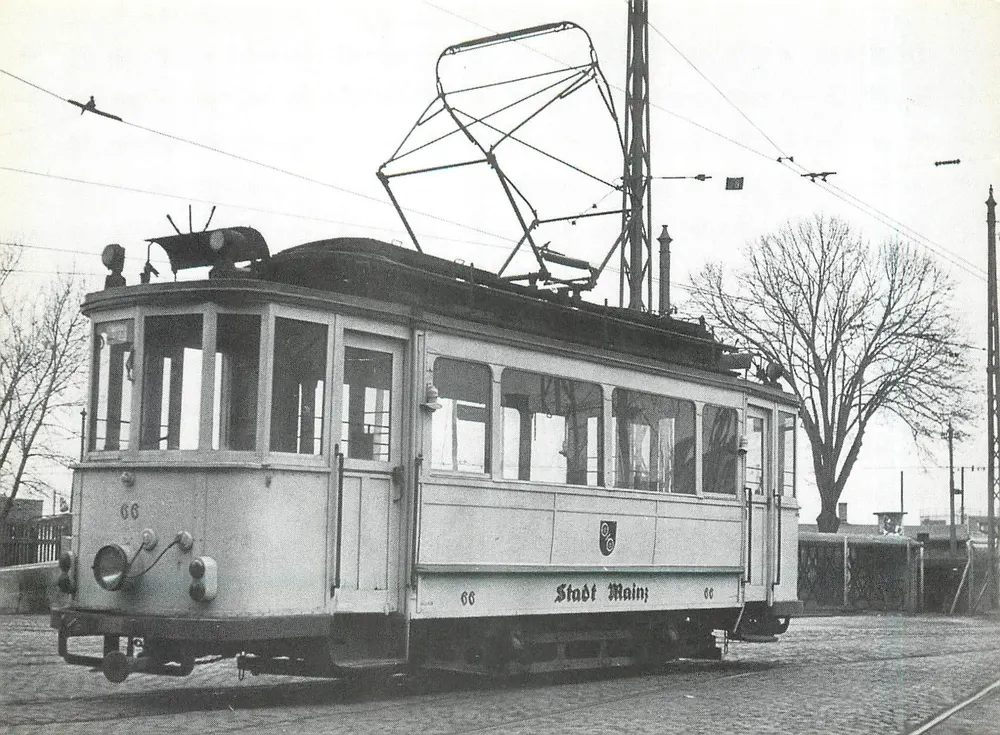 Tramway de Mainz — Tw 66, série 61-68 — éditeur Stadtwerke Mainz AG - Recto