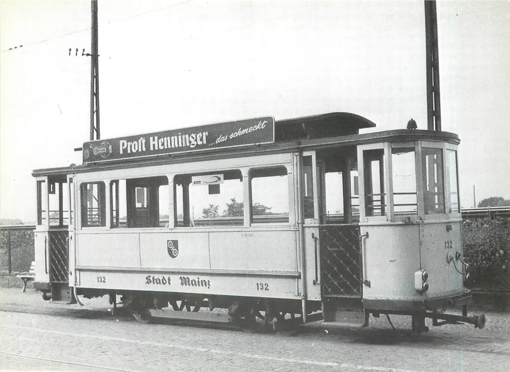 Tramway de Mainz — Bw 132, série 125-144 — éditeur Stadtwerke Mainz AG - Recto
