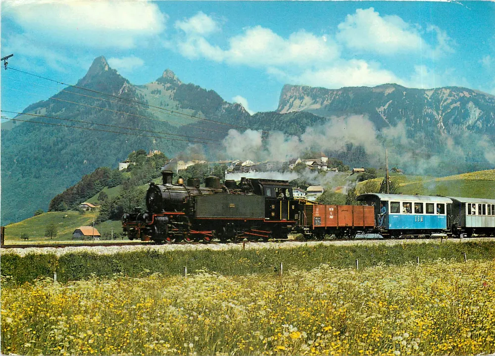 Train touristique à vapeur devant Gruyères — Edition Photoglob SA, Zurich/Vevey - Recto