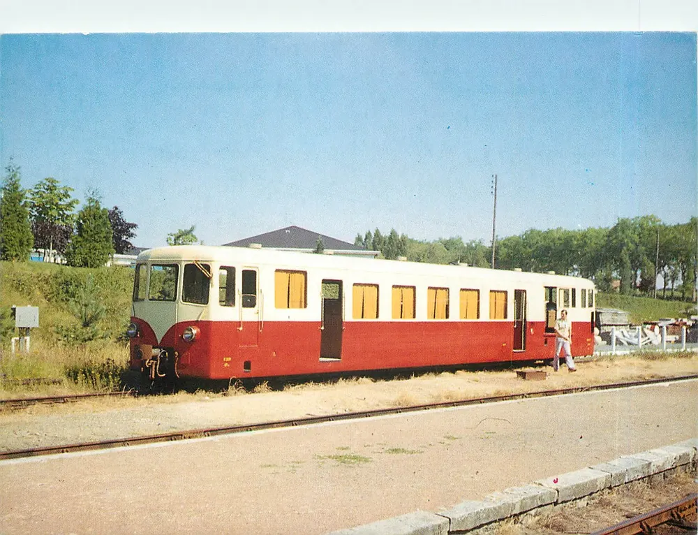 Autorail Verney X221 — garé à Valençay — Édition APPEVA - Recto