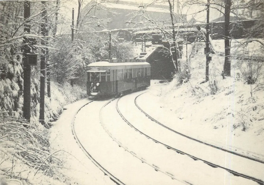 Túnel das Beguinas — Seraing — STIL — 25 de dezembro de 1964 — Edição a.s.b.l. - Frente