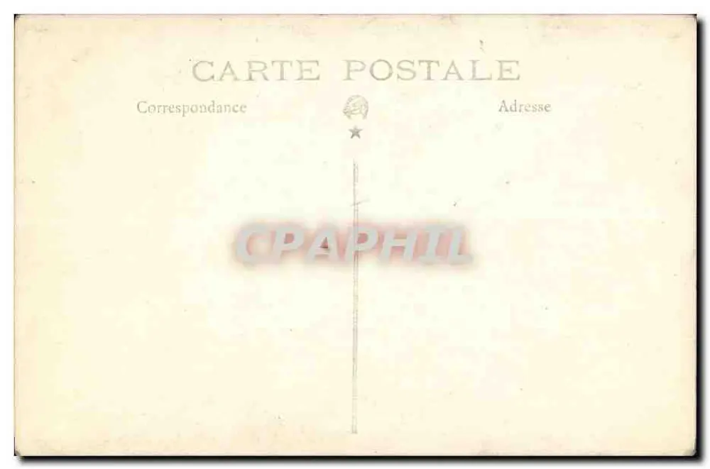 Petite fille avec un cerceau — devant une porte — Carte postale - Verso