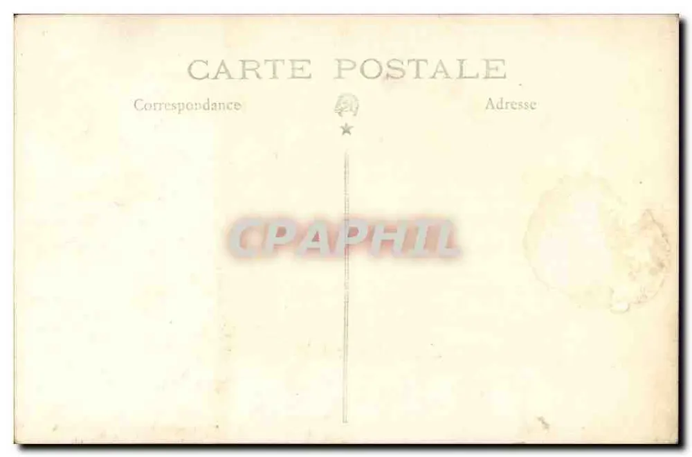 Petite fille avec un cerceau — devant une porte — carte postale anonyme - Verso