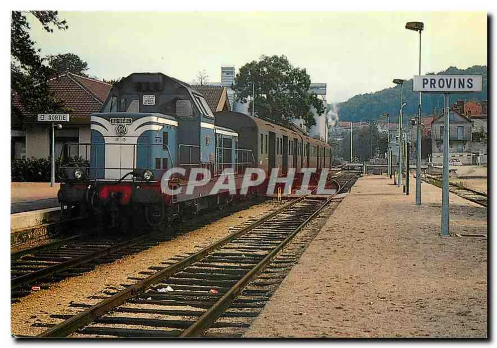 Bahnhof Provins — Nahverkehrszug gezogen von BB 66416 — Verlag AL - Vorderseite