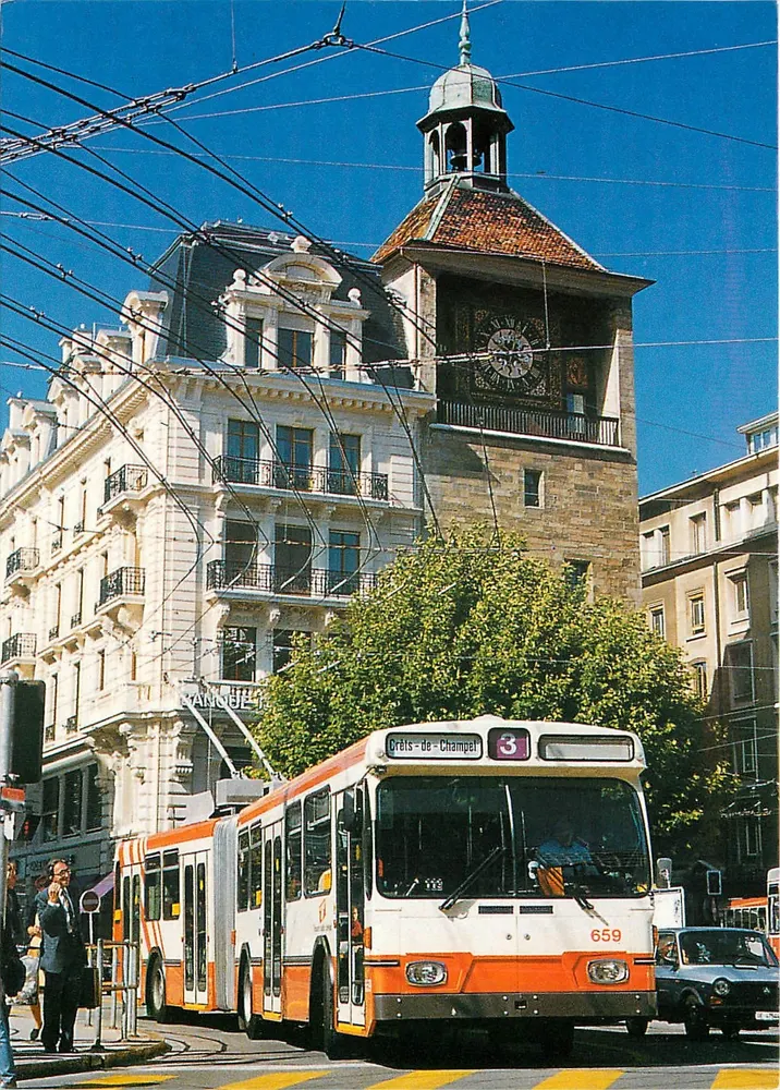 Genebra — Praça Belle-Alliance com trolleybus SAURER/Hess GT 659 — 5010 - Frente