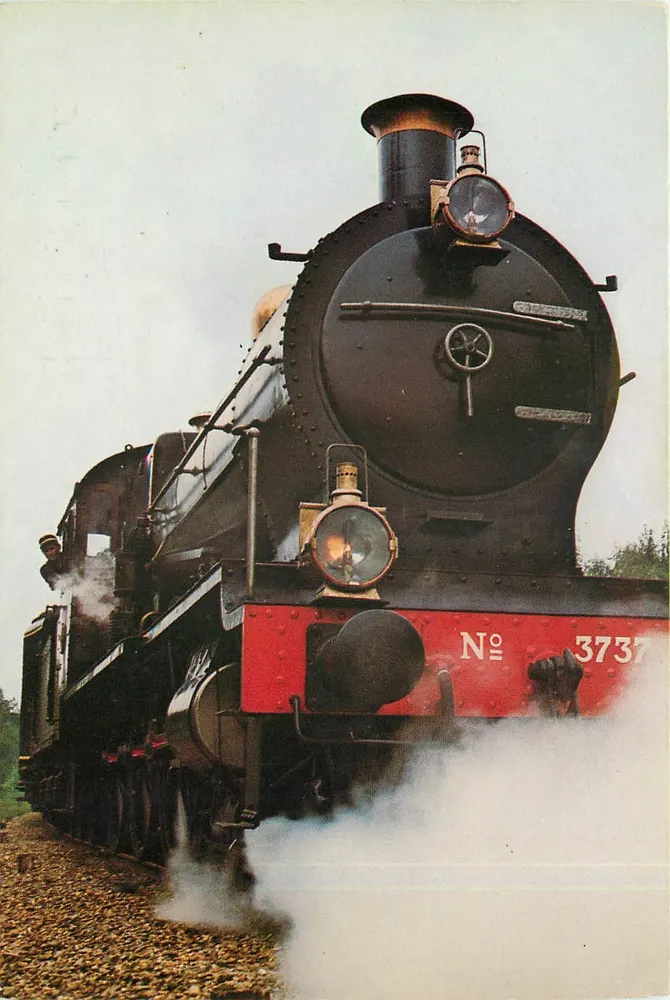 Locomotiva n° 3737 — Stichting Stoomtreinmaatschappij Tilburg-Turnhout — Spoorlaan 440, Tilburg - Frente
