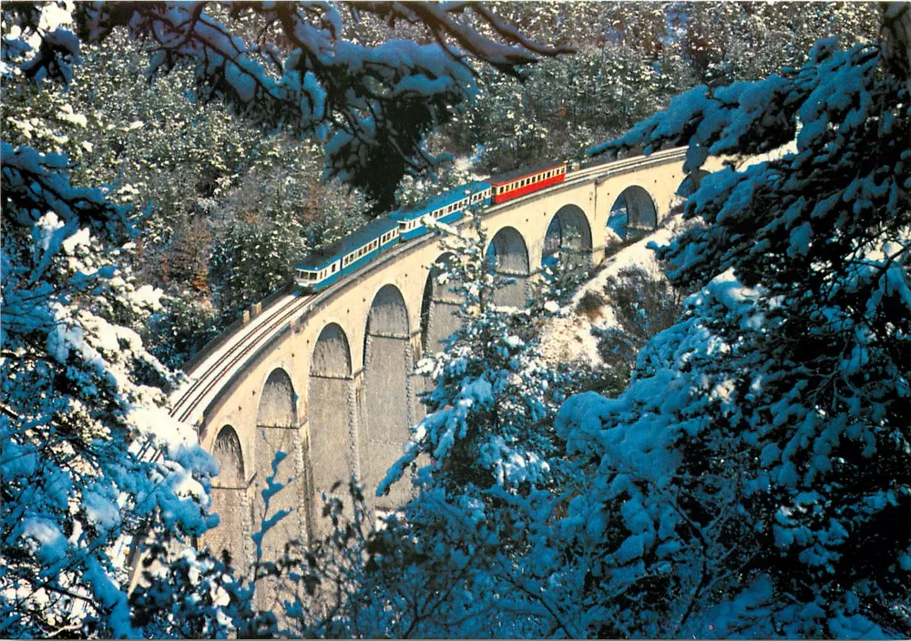 Viaduct of the Orbanne — Snowy Train — Éditions du Cabri, Menton - Front